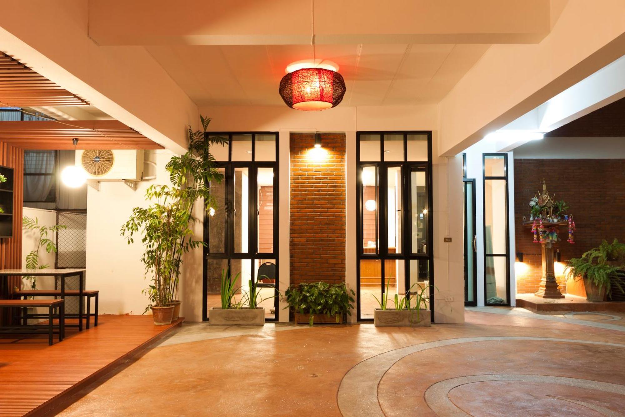 Shan Boutique Hotel Chiang Mai Exterior photo